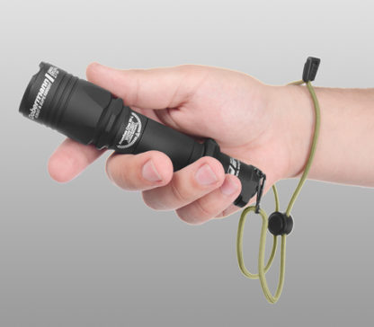 Фонарь светодиодный тактический Armytek Dobermann XP-L